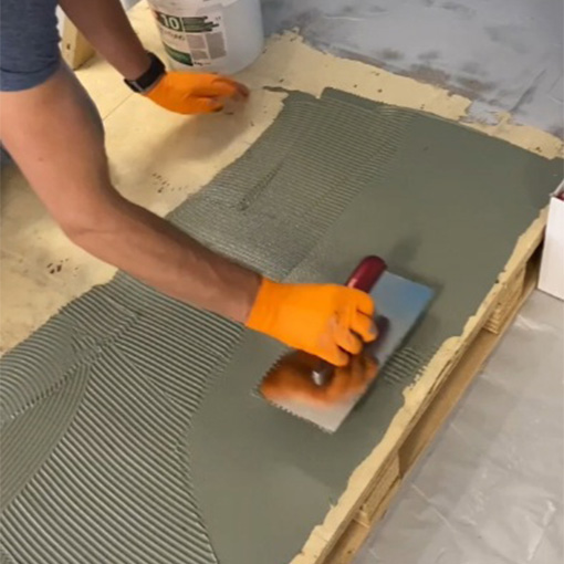 balkonabdichtung-dichtschlamme-2k-abdichtung-terrasse-balkone-bad-level-plus-10-in-action-5