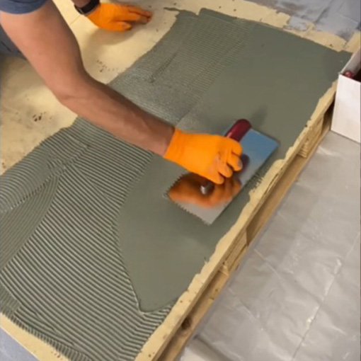 balkonabdichtung-dichtschlamme-2k-abdichtung-terrasse-balkone-bad-level-plus-10-in-action-6